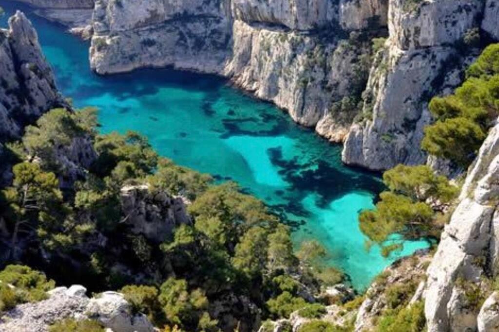 La Favorite - Centre De Cassis - Climatisation Appartement Buitenkant foto